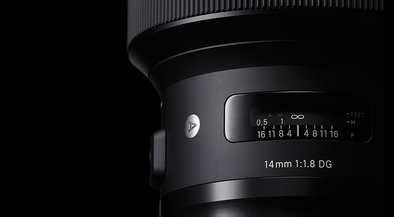14mm F1.8 DG HSM